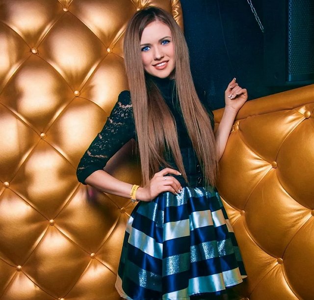 Кем Настя Иванова была до проекта?