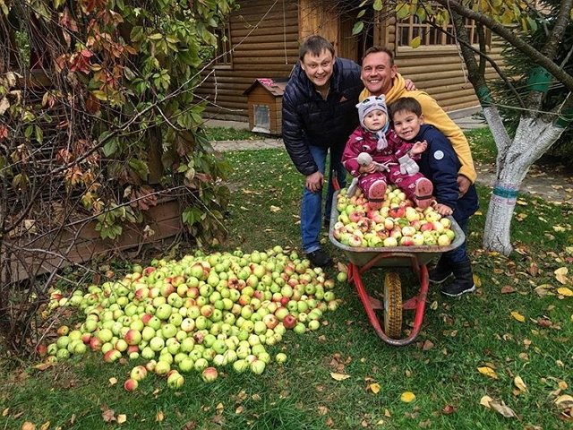 Фотоподборка детей участников (27.10.2019)