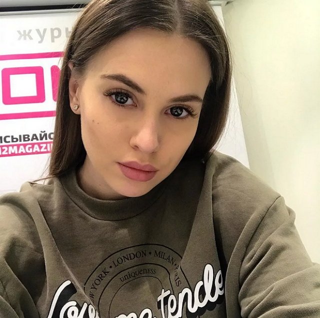 Александра Артемова рассказала, как поддерживает форму после родов