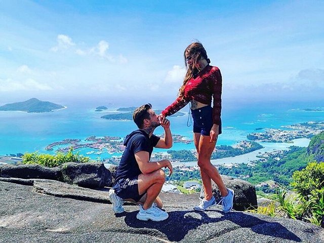 Евгений Ромашов подарил Юлии Белой меха на Сейшелах