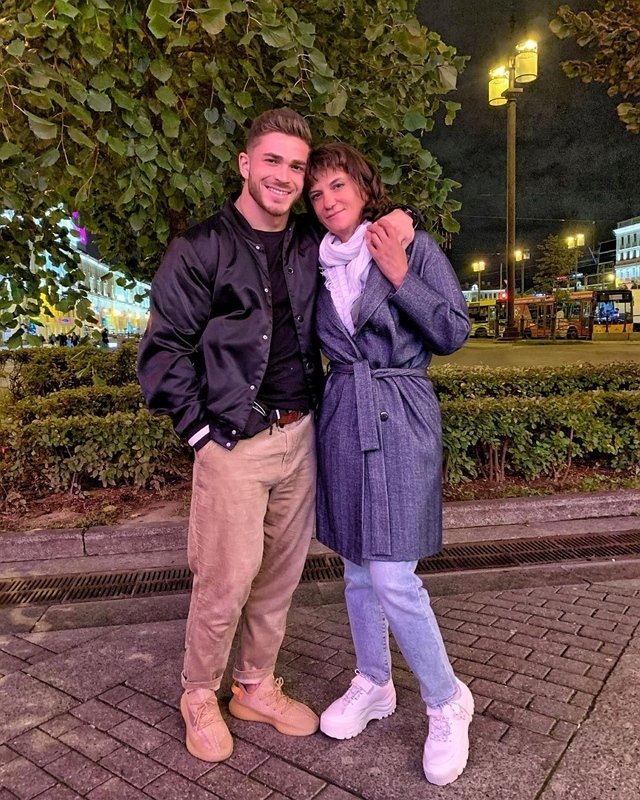 Роман Капаклы: Мама, я знаю, что ты это прочитаешь