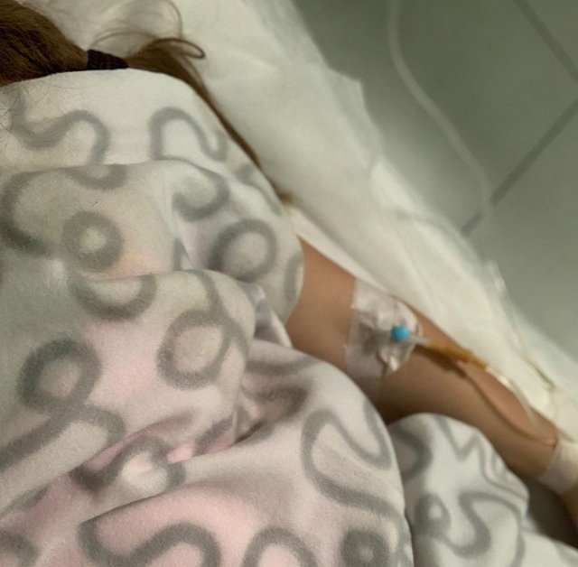 Юлия Ефременкова: Пять дней безумной боли в животе