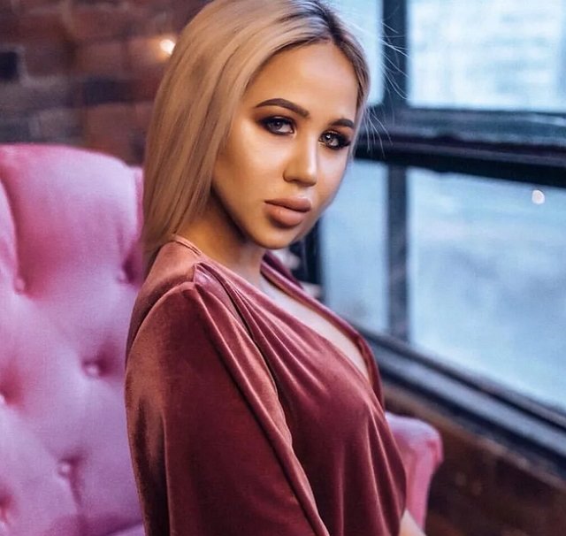 Мария Кохно: Съемки, выступления, интервью, фотосессии