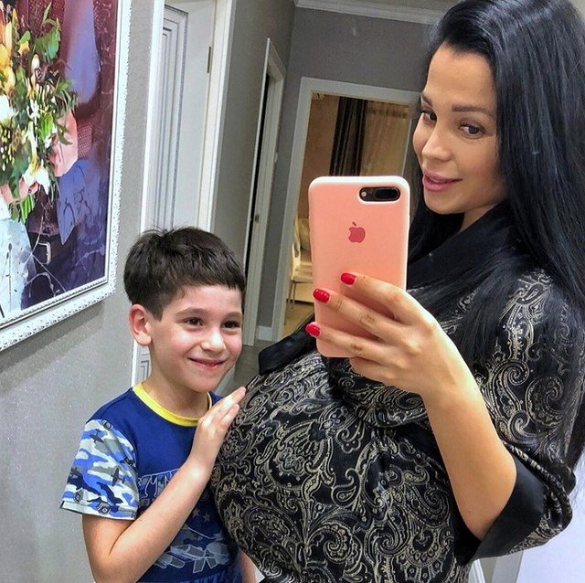 Юлия Салибекова не намерена больше рожать