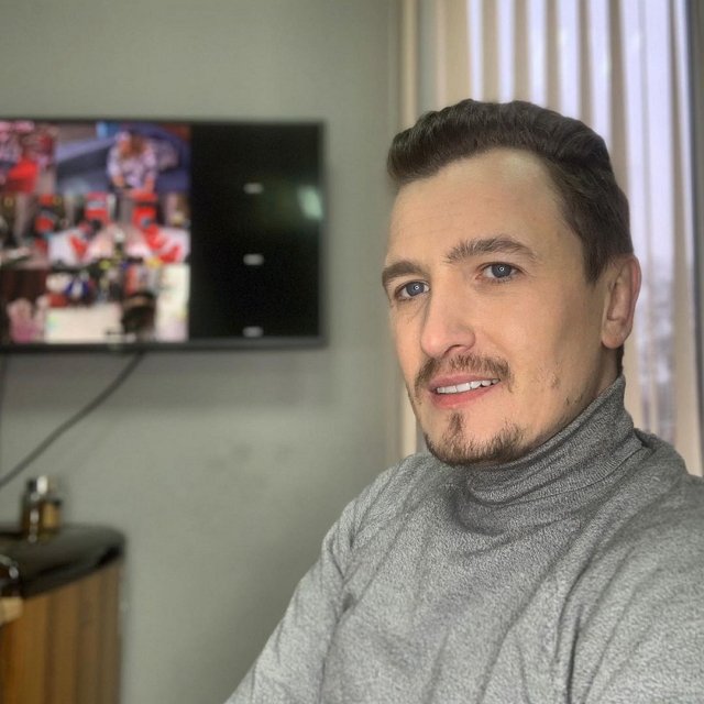 Влад Кадони: Женщины, умейте себя вести в обществе