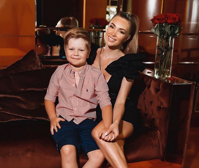 Евгения Феофилактова размышляет о том, стоит ли давать детям деньги