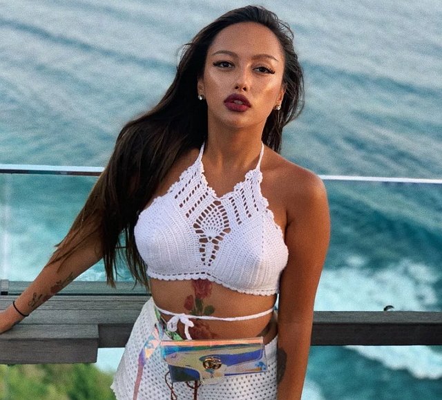 Мэри Кулешова крутила роман с иностранцем