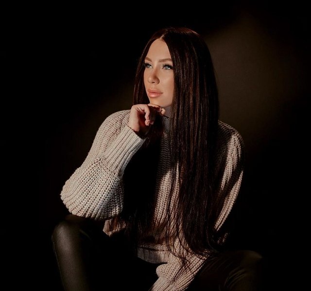 Алёна Савкина: Поэтому я ни по кому не страдаю