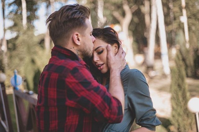 Евгений Ромашов женится на Юле Белой? Евгений Ромашов женится на Юле Белой?