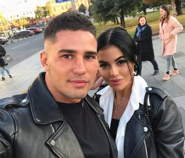 Захар Саленко планирует сделать Яне Шафеевой предложение