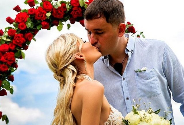 Розалия Райсон: Отдайте свои голоса Оле!