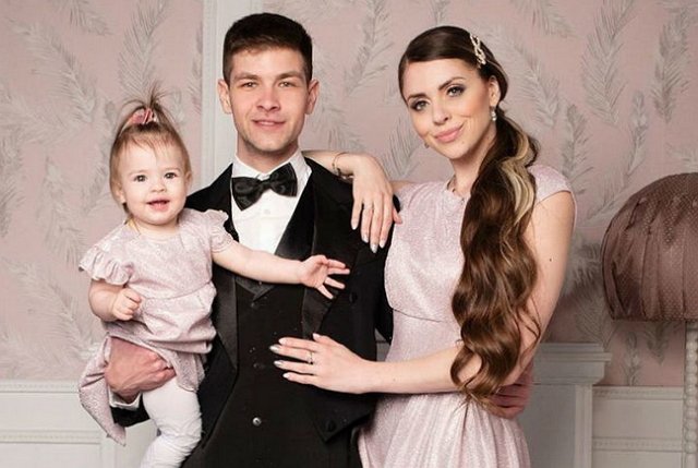 Оля Рапунцель посетовала на нехватку финансов для приобретения квартиры