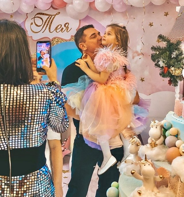 Фотоподборка детей участников (28.12.2019)