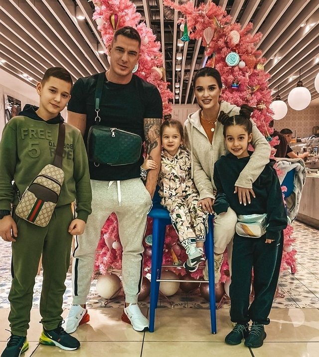 Фотоподборка детей участников (28.12.2019)