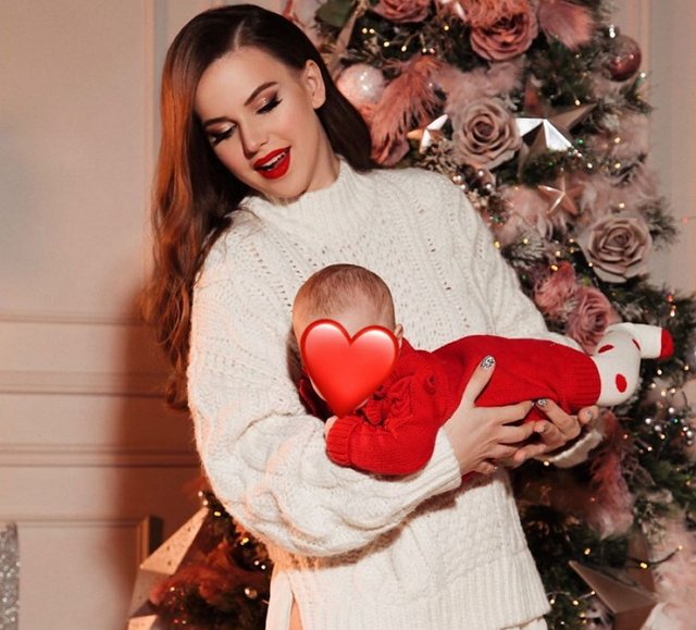 Александра Артемова: Важно заниматься с ребенком!