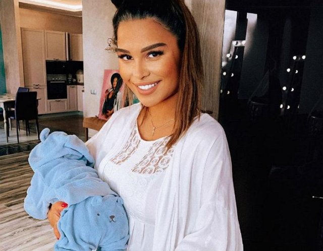 Катя Колисниченко впервые представила публике своего супруга