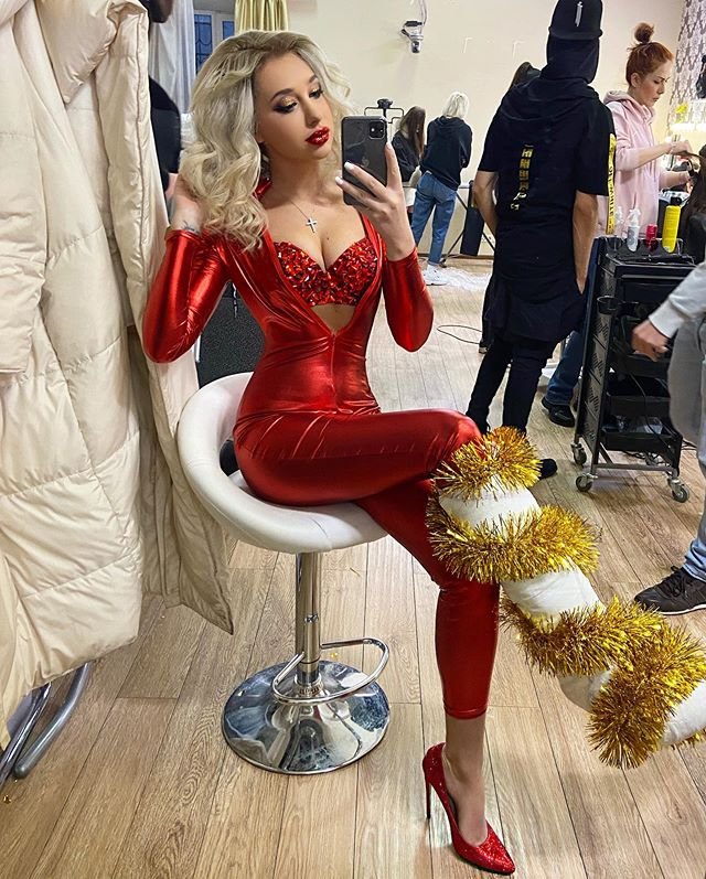 Анастасия Стецевят посетовала на разошедшийся шов после операции Анастасия Стецевят посетовала на разошедшийся шов после операции