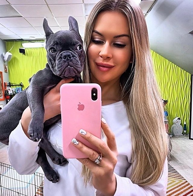 Марина Африкантова: Боняша гуляет только в сумке