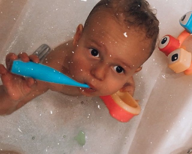 Фотоподборка детей участников (9.01.2020)