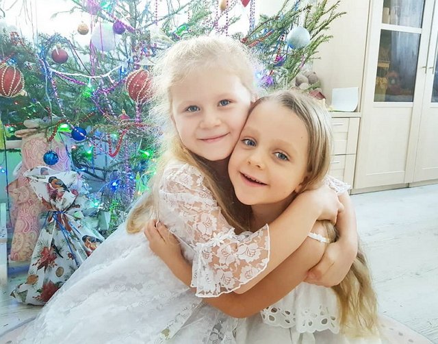 Фотоподборка детей участников (13.01.2020)