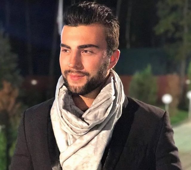 Саша Ульянцева и Леша Чайчиц флиртуют друг с другом