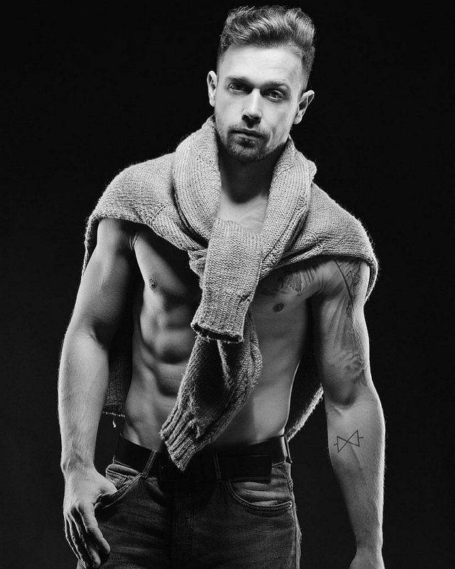 Новенький участник проекта Руслан Кожухов