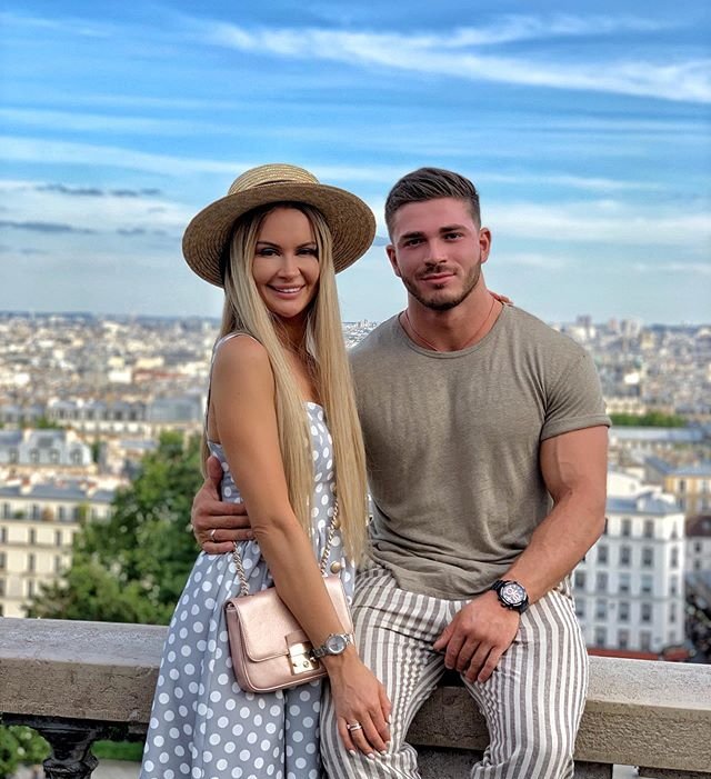 Почему у Романа Капаклы столько преференций на проекте? Почему у Романа Капаклы столько преференций на проекте?