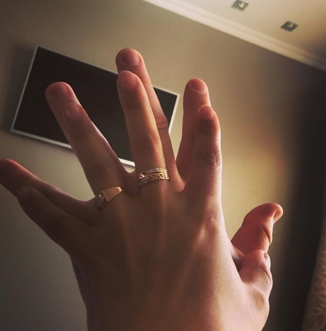 Либерж Кпадону объявила о новых отношениях Либерж Кпадону объявила о новых отношениях