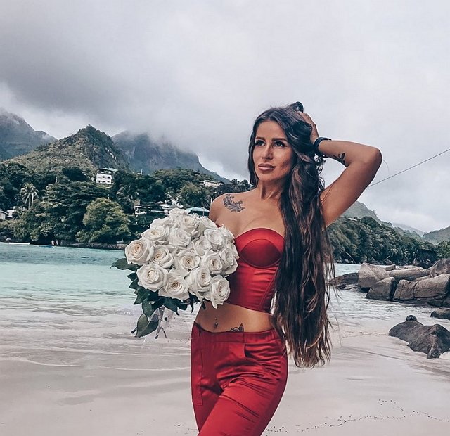 Анастасия Голд: Неординарная парочка