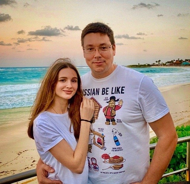 Андрей Чуев: По факту, три года моя жена счастлива! Андрей Чуев: По факту, три года моя жена счастлива!