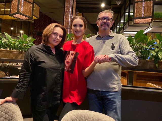 Мать Ольги Бузовой считает Давида Манукяна геем