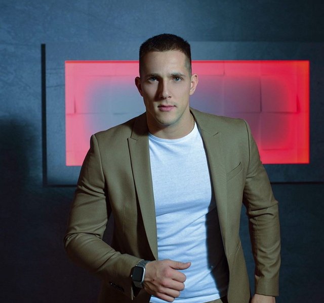 Федор Стрелков: С поцелуями и объятиями не спешу