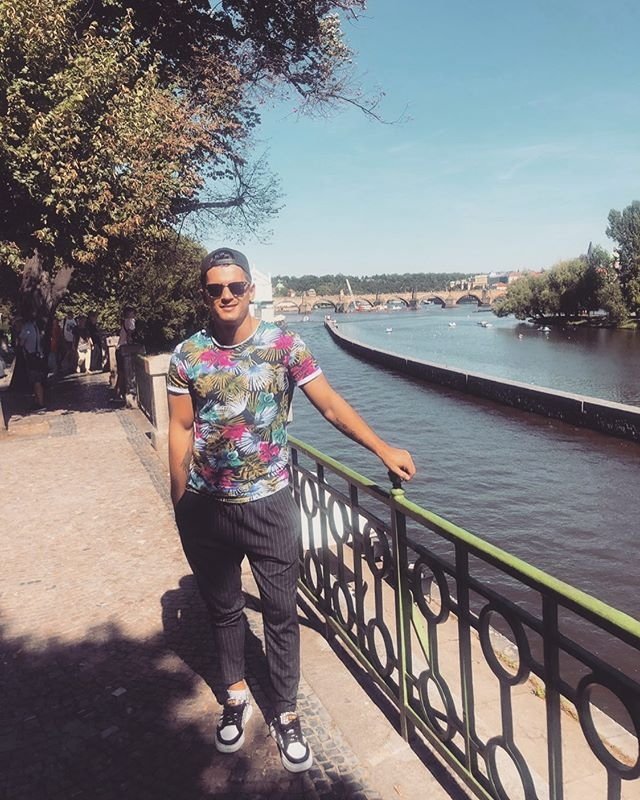 Новенький участник проекта Александр Емельянов