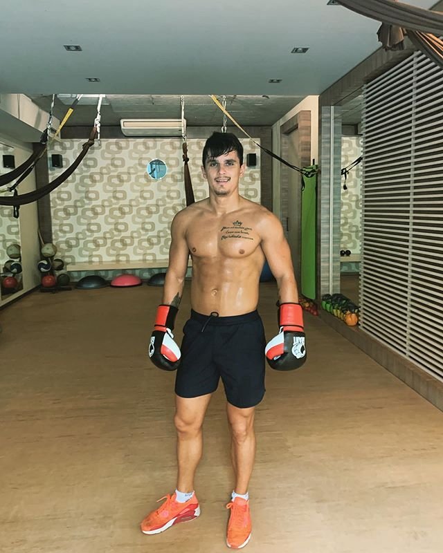 Новенький участник проекта Александр Емельянов