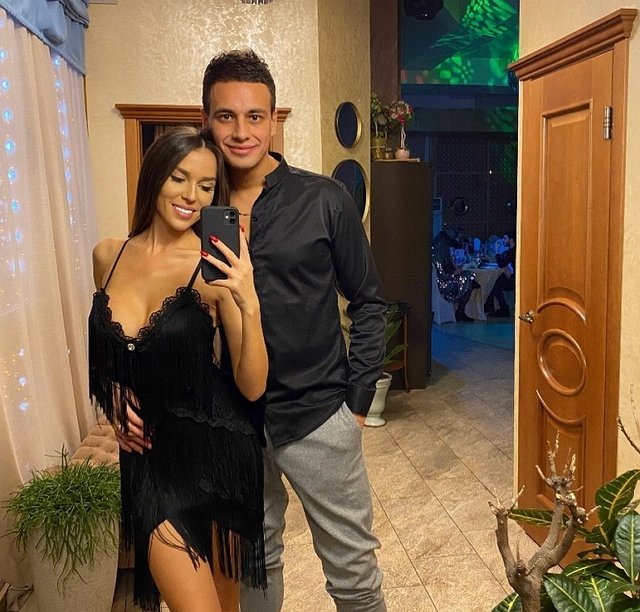 Из блога Редакции: Даниил Сахнов позарился на возлюбленную экс-друга?