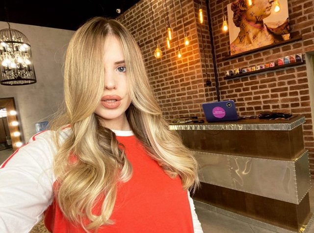 Александра Артёмова: Женька в последний момент слился