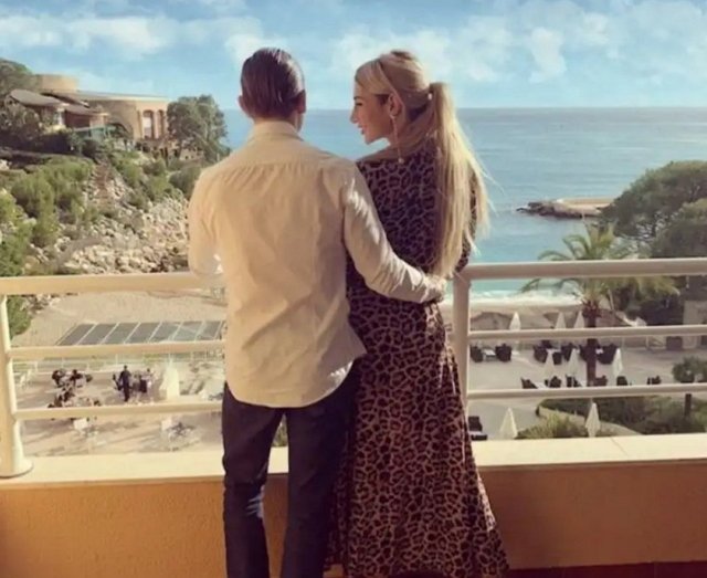 Тату Блюменкранц бросил парень