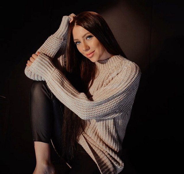 Алёна Савкина: Счастливый человек ошибки других не замечает