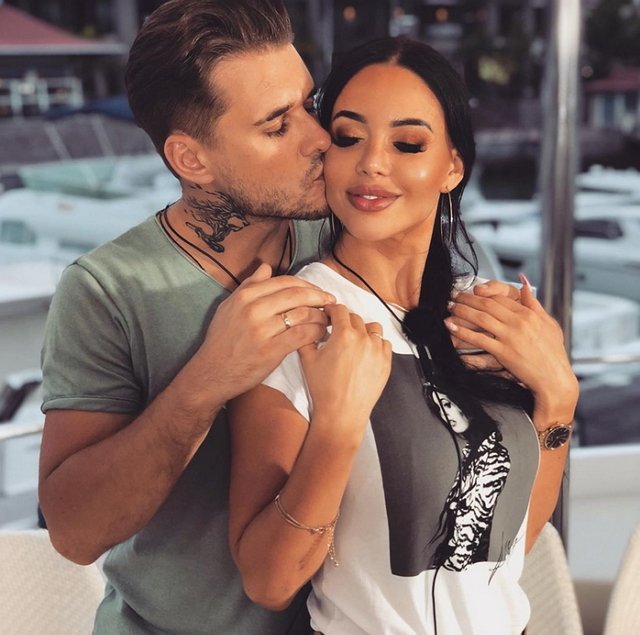 Юля Белая высказалась о конфликте Ромашова и Оганесяна