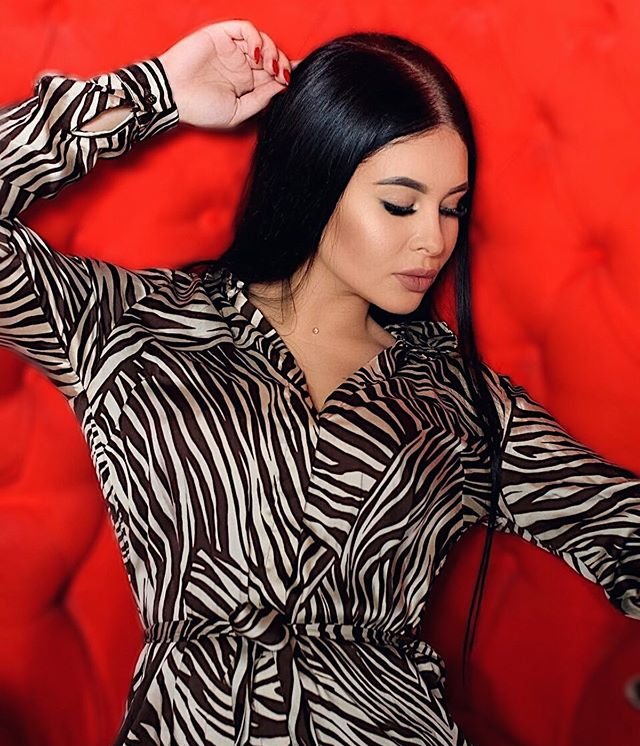 Александра Узерцова: Илья таскал меня за руки