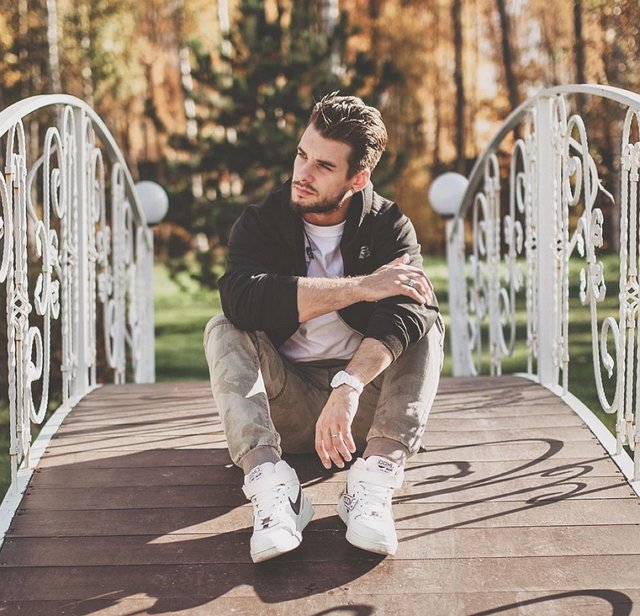 Евгений Ромашов: Йося должен первый делать шаги