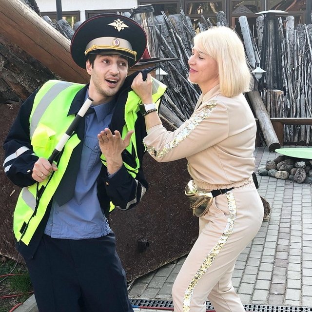 Оганесян поддержал Татьяну Владимировну в конфликте с Олей Рапунцель