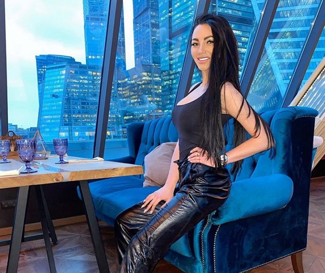 Анна Брянская скрывает своего нового поклонника