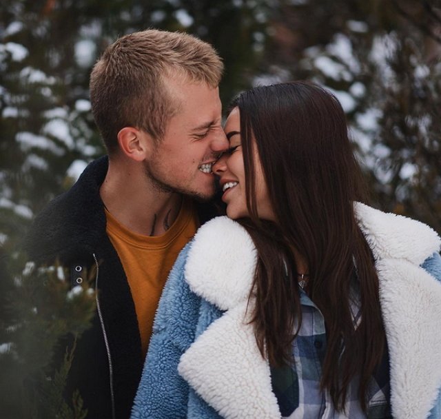 Никита Рудаков: Он будет ухаживать за Алиной? Никита Рудаков: Он будет ухаживать за Алиной?