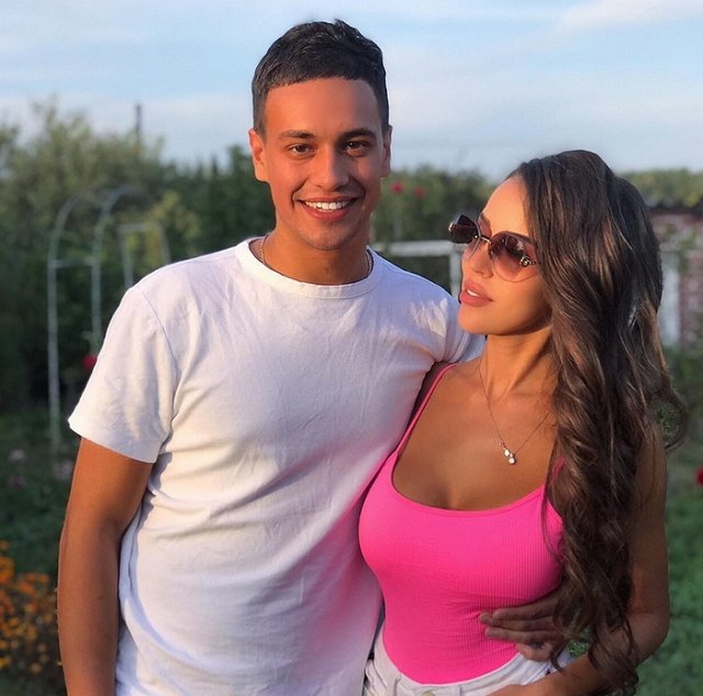 Мать Сахнова изменила свое отношение к Тане Строковой