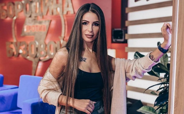 Настя Голд устроила очередную потасовку с Яббаровым