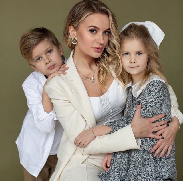 Фотоподборка детей участников (24.02.2020)