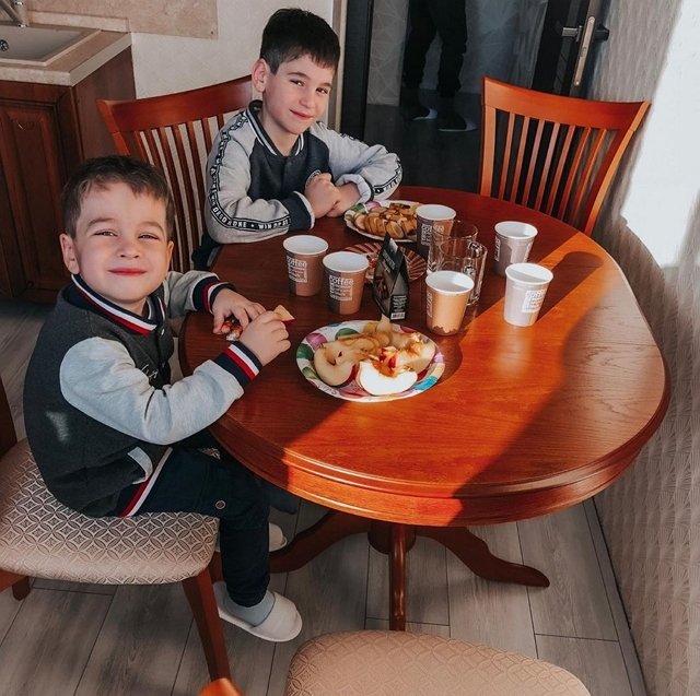 Фотоподборка детей участников (24.02.2020)