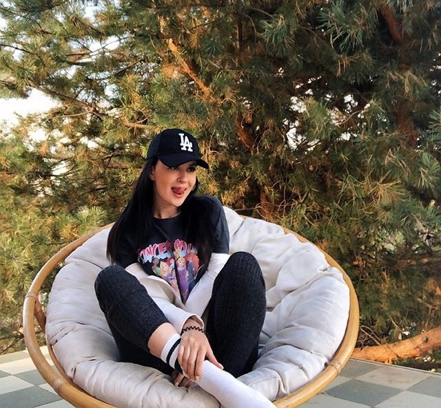 Новая участница проекта Рина Бутова