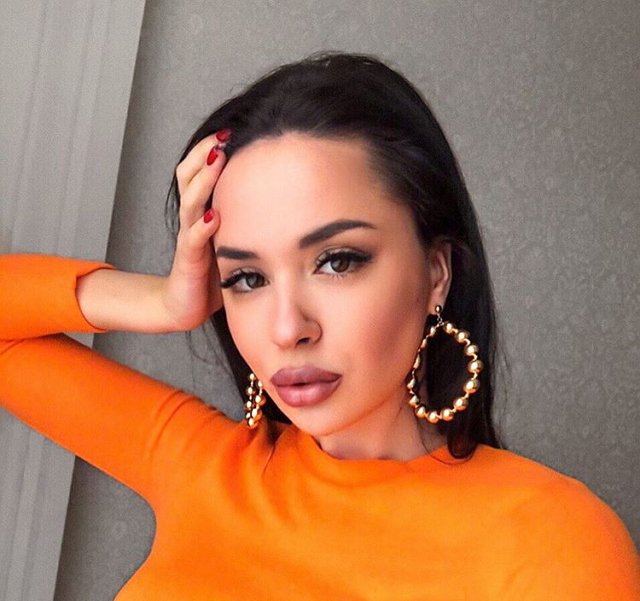 Новая участница проекта Рина Бутова